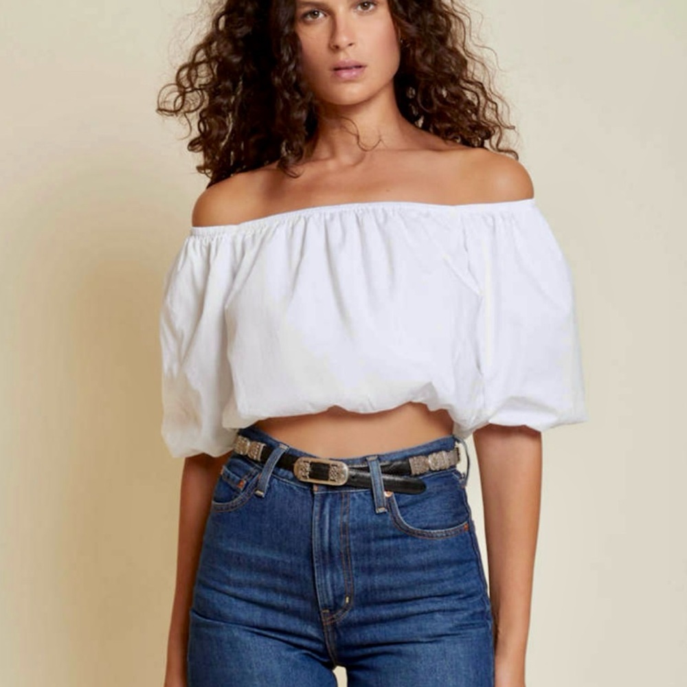 Nation LTD Sonali Bubble Hem White Off-Shoulder Crop Top size Small